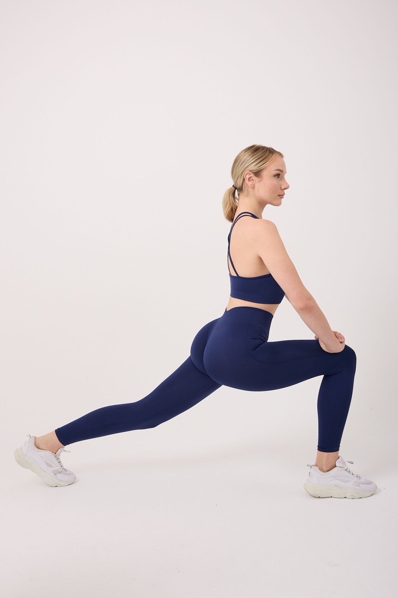 Aura Arkası Toplamalı Toparlayıcı Etkili Yüksek Bel Seamless Tayt