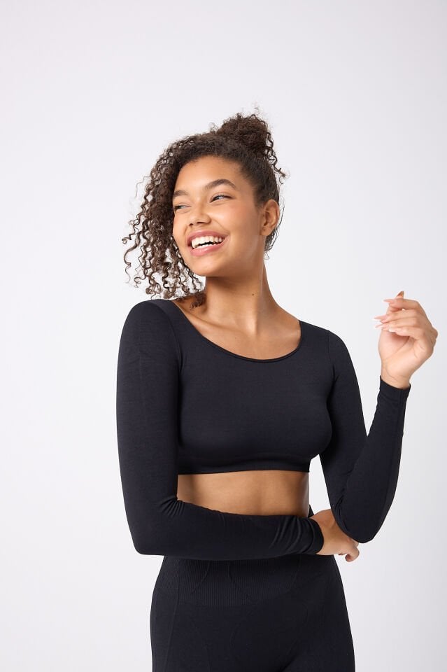 Kare Yaka Uzun Kollu Crop Top Seamless