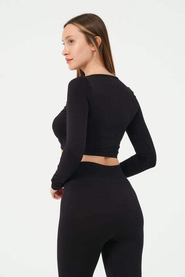 Uzun Kollu Önü Açık Crop Top