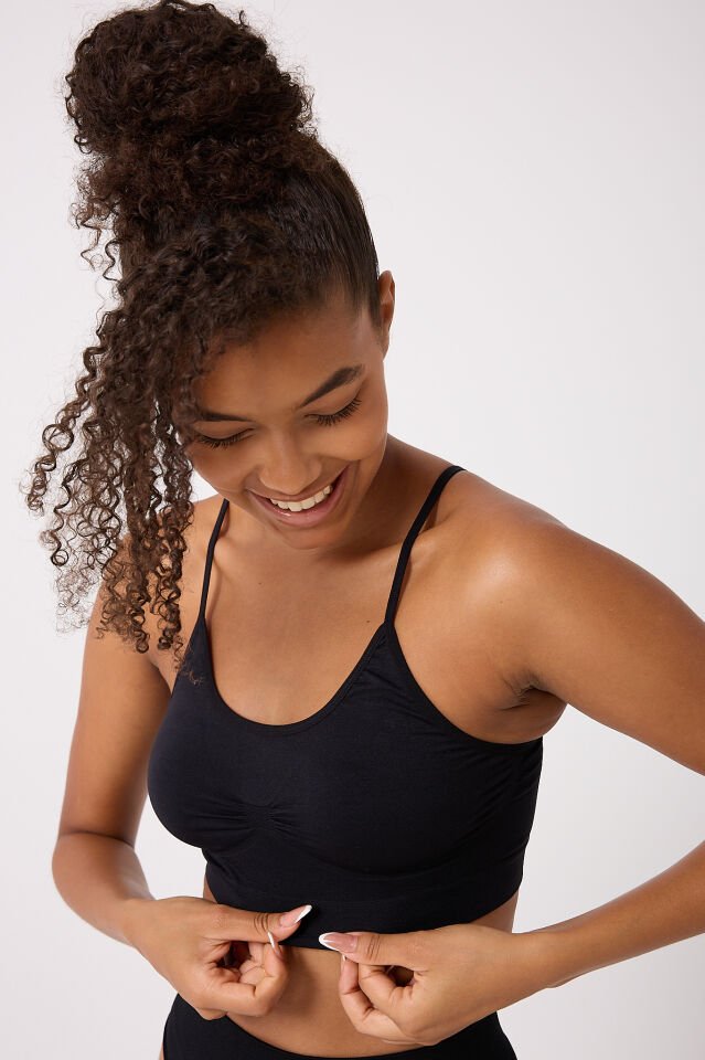 3'lü ince askılı büstiyer