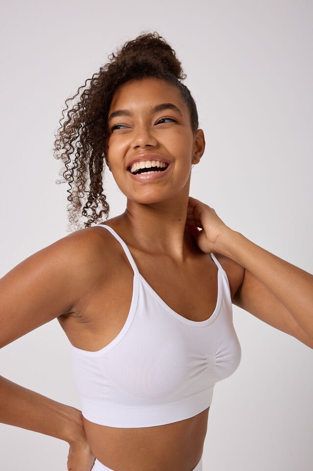 3'lü ince askılı büstiyer