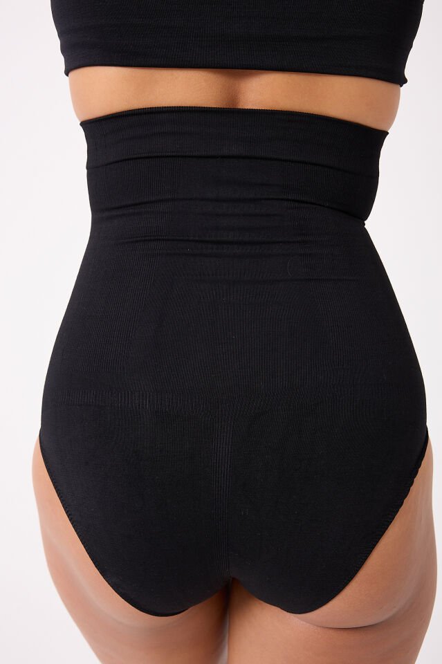 Toparlayıcı Şekillendirici Külotlu Slip Korse