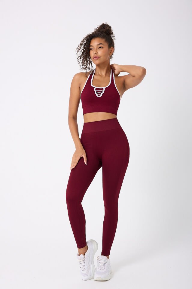 Kadın Göğüs Detaylı Sırtı Açık Boyundan Geçirmeli Dikişsiz Crop Top