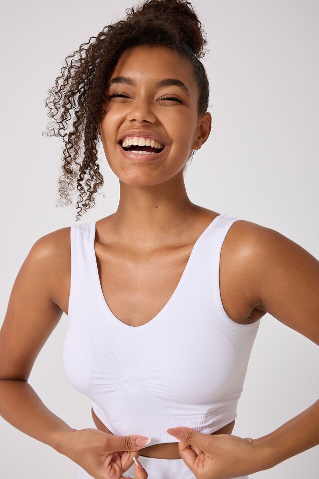 3'lü Kadın Dikişsiz Kalın Askılı Esnek Pedli Büstiyer