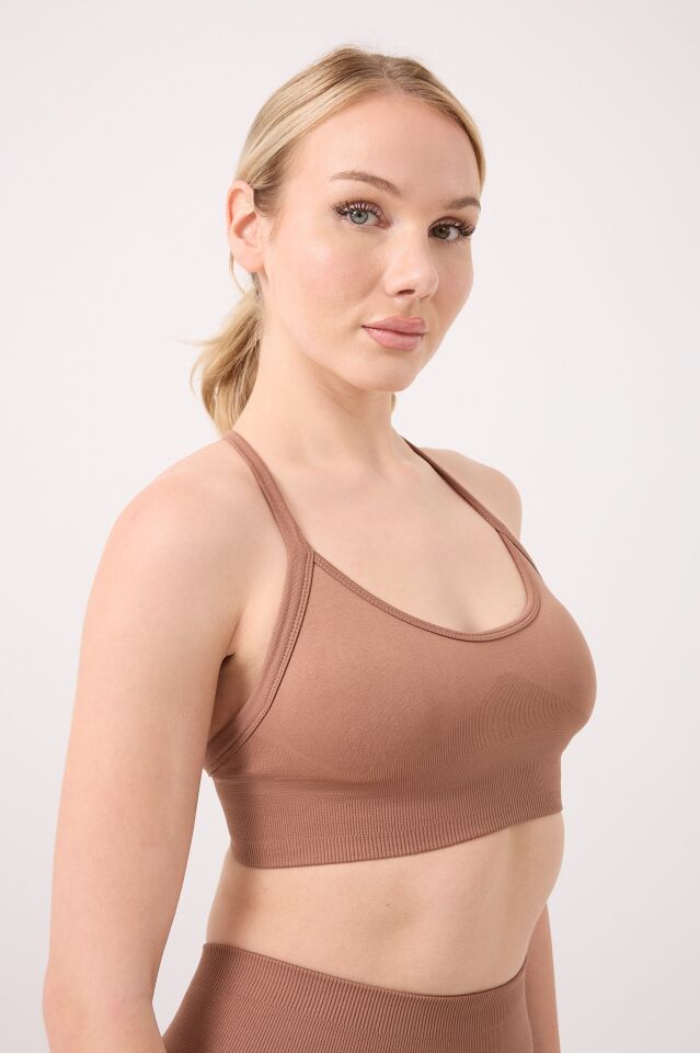 Kadın Dikişsiz Boyundan Geçirmeli Spor Büstiyer