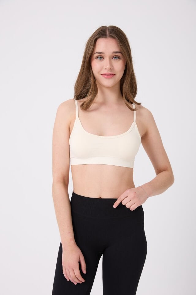 İrin Model İnce Askılı Pedli Toparlayıcı Spor Büstiyer