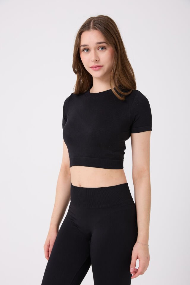 Kadın Kısa Kollu Esnek Basic Crop T-Shirt