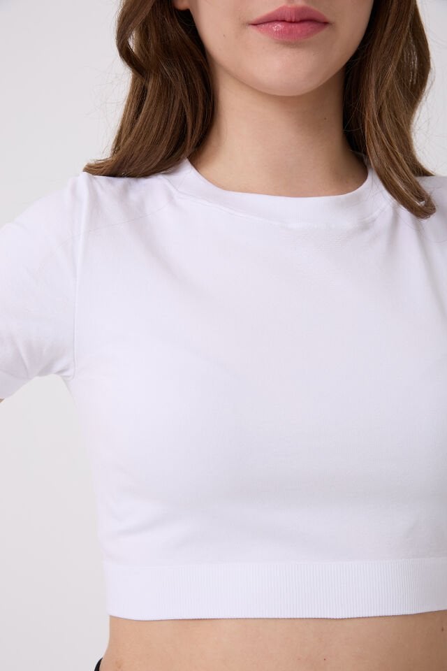 Kadın Kısa Kollu Esnek Basic Crop T-Shirt